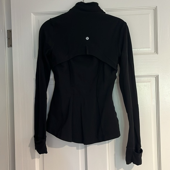 Lululemon Define Jacket - Picture 3 of 4